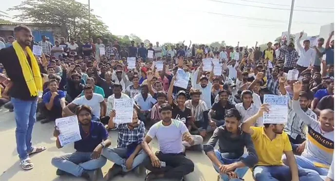ஓசூர் அருகே தொழிற்சாலையில் ஊதிய உயர்வு கோரி வடமாநிலத் தொழிலாளர்கள் போராட்டம்