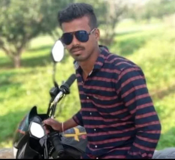 போச்சம்பள்ளி அருகே வாகனம் மோதி இளைஞர் பலி -  தப்பியோடிய ஓட்டுநருக்கு போலீஸ் வலை