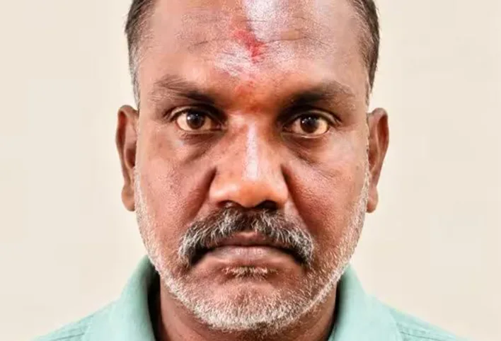 வங்கி ஊழியரை தாக்கிய விவசாயி கைது