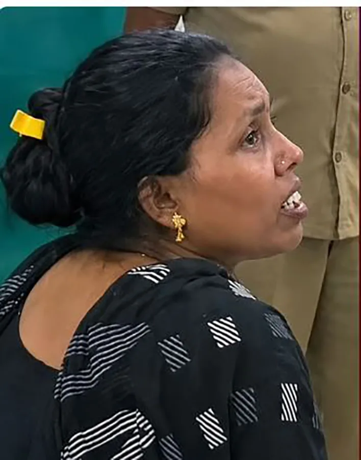 இன்ஸ்டாகிராம் செயலியை நீக்கிய 6 வயது மகள் மீது கொடூரத் தாக்குதல் – தாய் கைது
