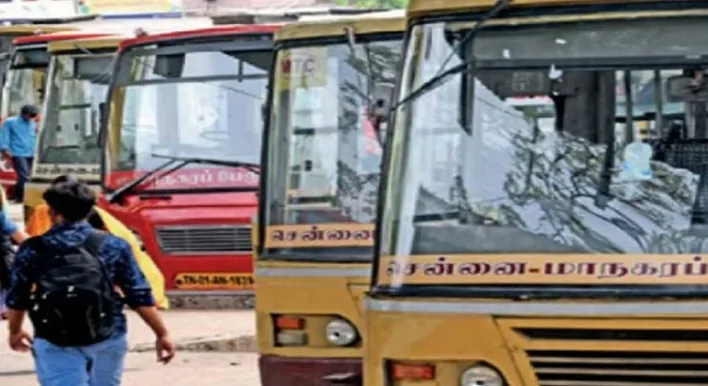 சென்னியில் ஓடும் 383 பழைய பேருந்துகள் மதுரை, விழுப்புரத்திற்கு மாற்றம்