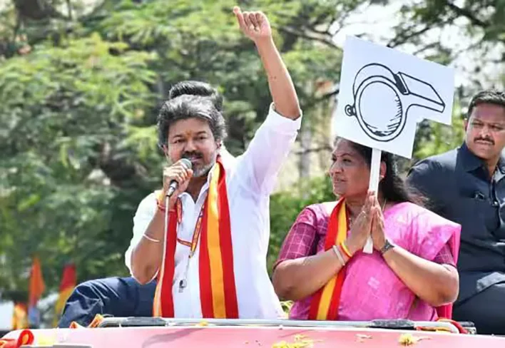 பெண்களை பற்றி அவதூறாக பேசினால் சும்மாவிட மாட்டேன் - முதலமைச்சர் விஜய் ஆவேசம்