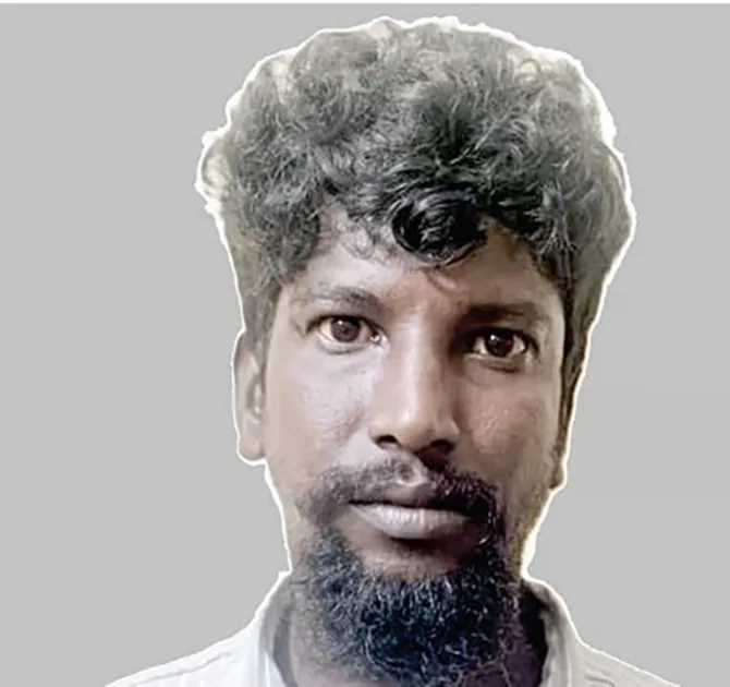 தாம்பரத்தில் போலீசாரை தாக்க முயன்ற ரவுடி சுட்டுப்பிடிப்பு - 20 கிலோ கஞ்சா, 4 நாட்டு வெடிகுண்டு,  3 பட்டாக் கத்திகள் பறிமுதல்
